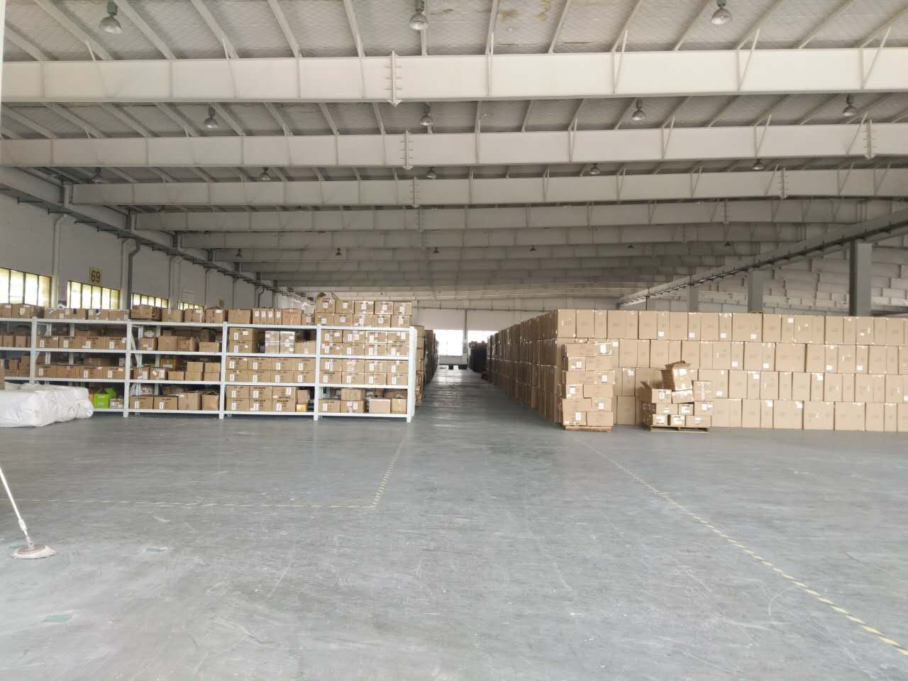 上海市区托管仓库专业智能