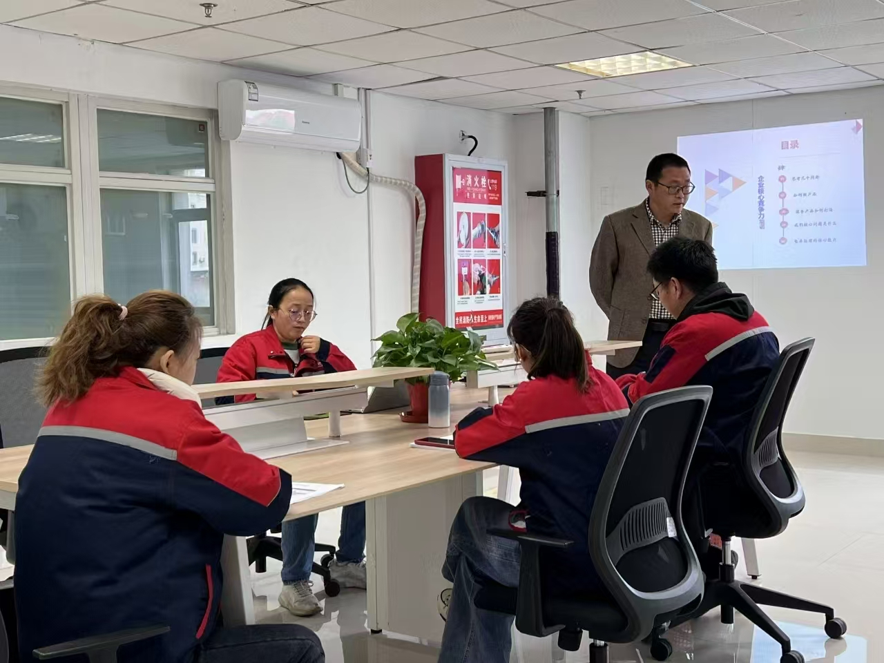 星力仓储：上海仓储服务的“贴心管家”