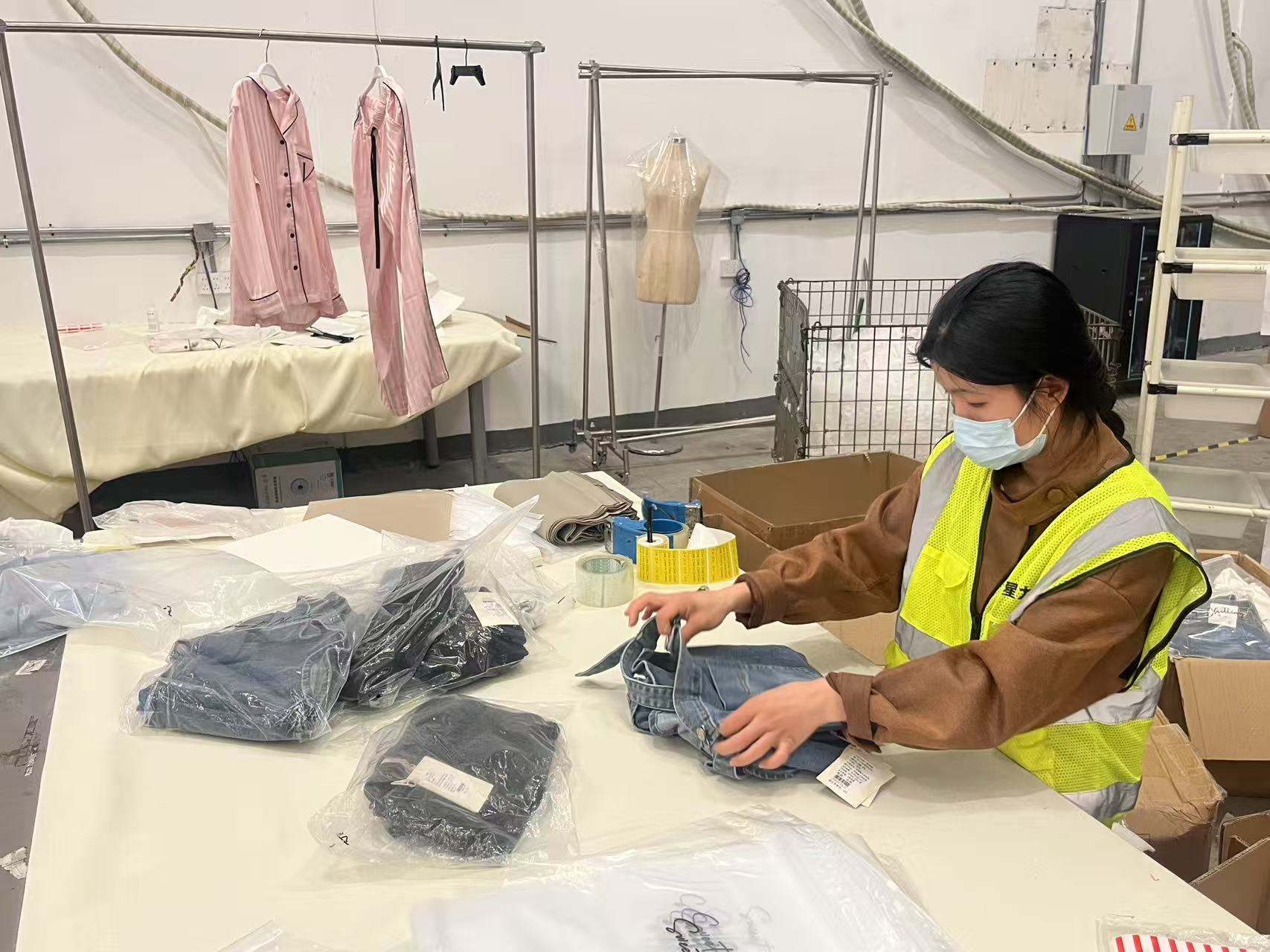 星力云仓：退货品焕新处理，助推二次上架增效